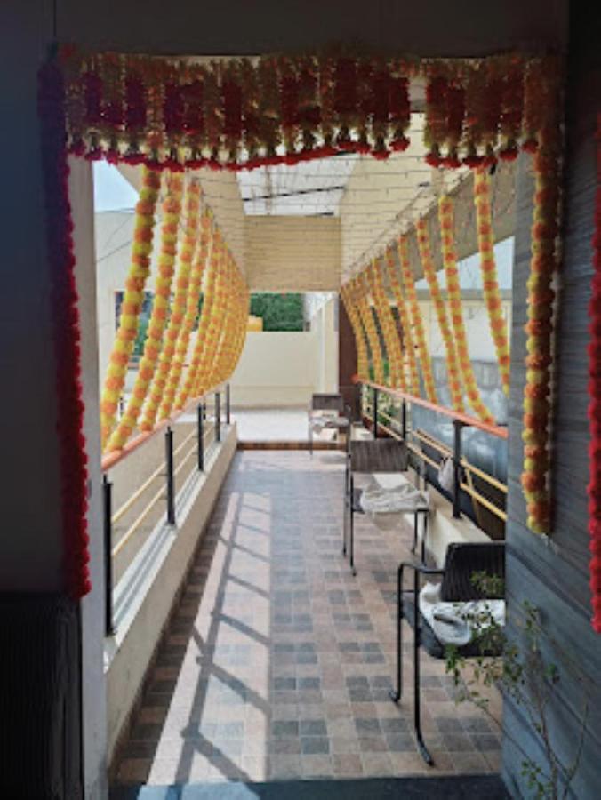 Atithi Guest House,Nashik Buitenkant foto